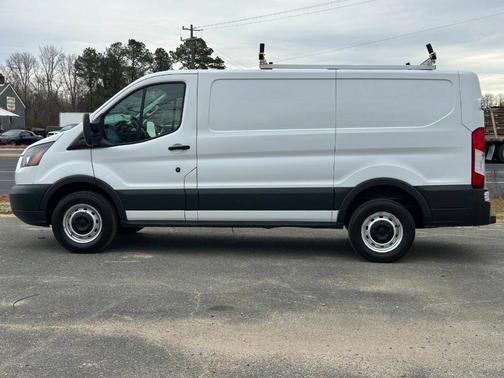2018 Ford Transit-250 Base
