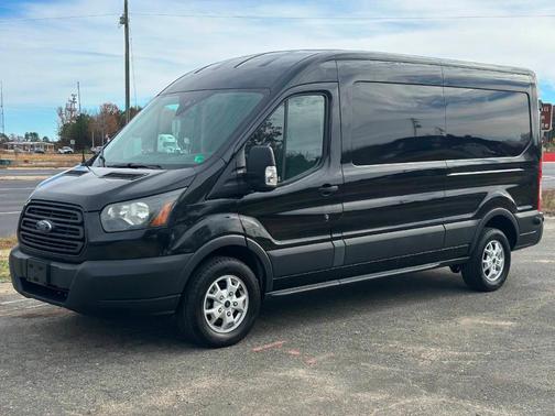 2015 Ford Transit-250 148 WB Medium Roof Cargo