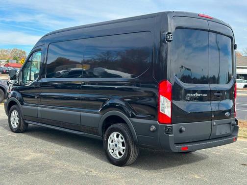 2015 Ford Transit-250 148 WB Medium Roof Cargo