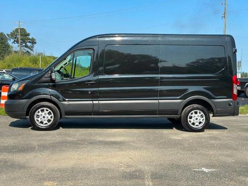 2015 Ford Transit-250 148 WB Medium Roof Cargo