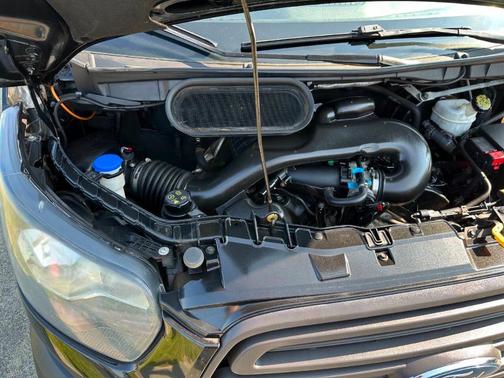 2015 Ford Transit-250 148 WB Medium Roof Cargo