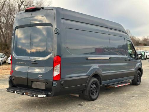 2021 Ford Transit-250 Base