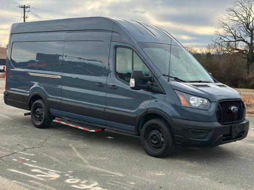 2021 Ford Transit-250 Base