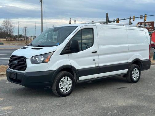 2018 Ford Transit-250 Base