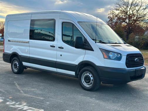 2018 Ford Transit-350 148 WB Medium Roof Cargo