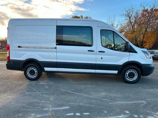 2018 Ford Transit-350 148 WB Medium Roof Cargo