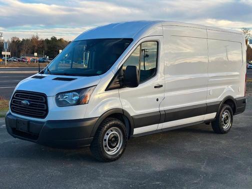 2018 Ford Transit-350 148 WB Medium Roof Cargo