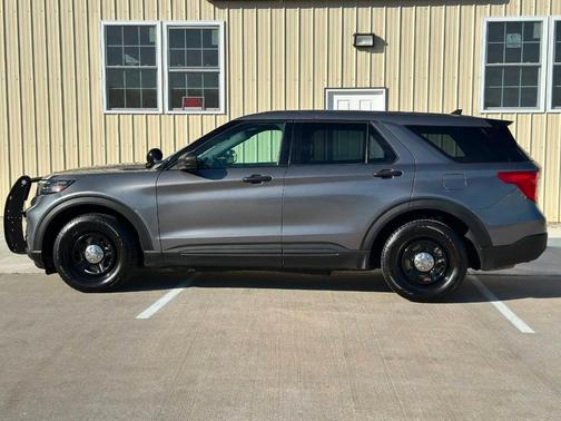 Gray 2021 Ford Utility Police Interceptor Base