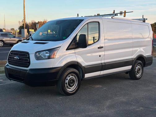 2018 Ford Transit-250 Base
