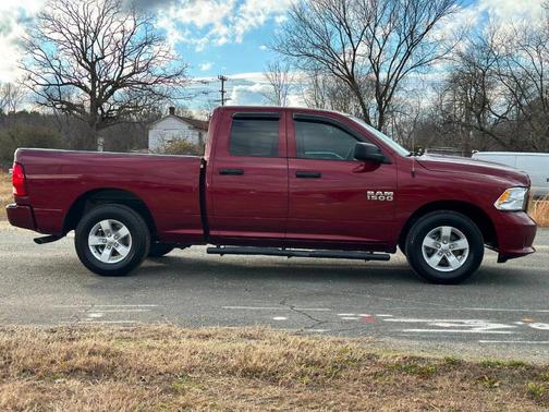 2017 RAM 1500 Express
