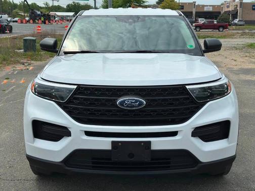 2020 Ford Explorer Base