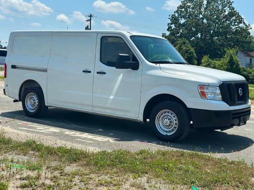 2013 Nissan NV Cargo NV1500 S V6/S V8