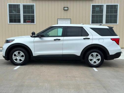 White 2020 Ford Utility Police Interceptor Base