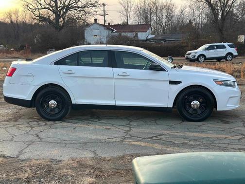 2016 Ford Sedan Police Interceptor Base