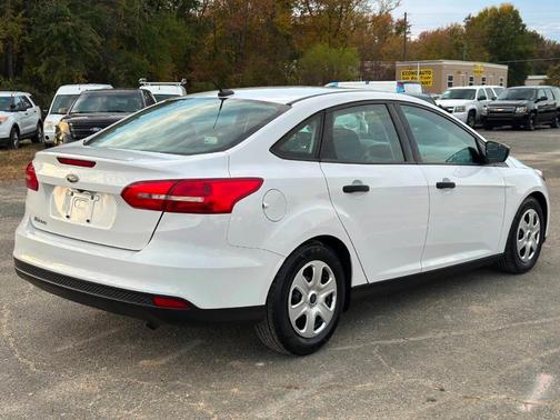 2016 Ford Focus S