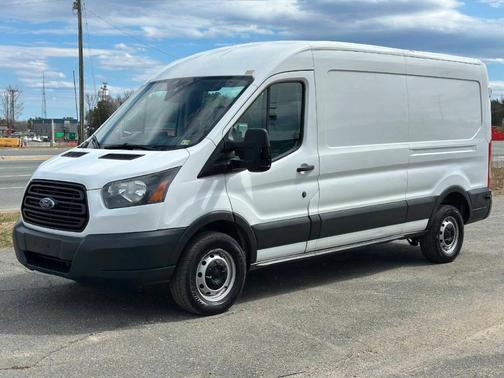 2015 Ford Transit-250 148 WB Medium Roof Cargo