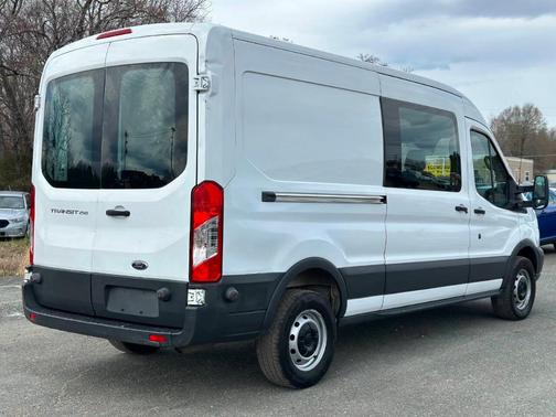 2015 Ford Transit-250 148 WB Medium Roof Cargo