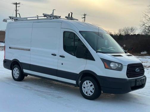 2017 Ford Transit-250 148 WB Medium Roof Cargo