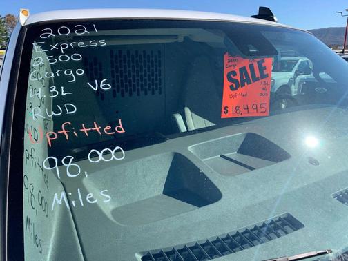 2021 Chevrolet Express 2500 RWD 2500 Regular Wheelbase WT