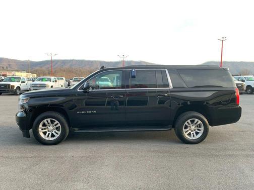 2017 Chevrolet Suburban LS