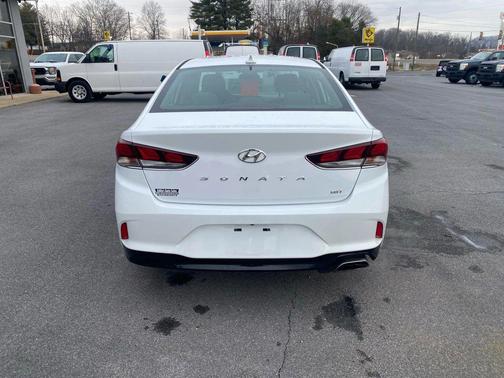 2018 Hyundai SONATA ECO
