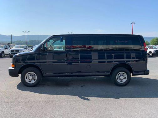 2014 Chevrolet Express 2500 LS