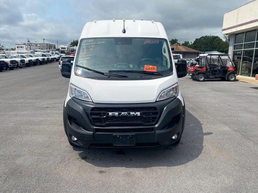 Bright White Clearcoat 2025 RAM ProMaster 2500 Tradesman