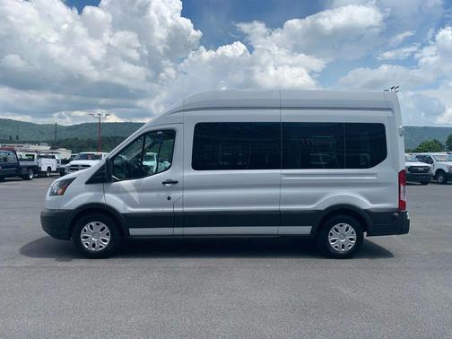 2017 Ford Transit-350 XL