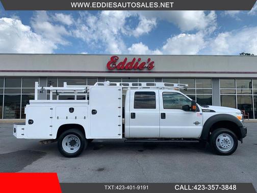 White 2014 Ford F-450 176  W.B. 4D
