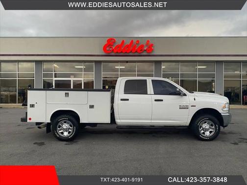 2018 RAM 2500 Tradesman Crew Cab 4x4 8' Box