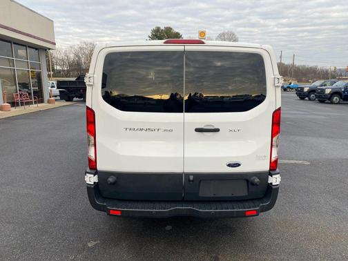 2015 Ford Transit-350 XLT