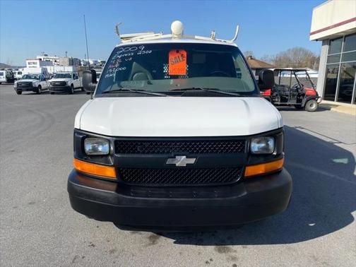 2009 Chevrolet Express 2500 Base