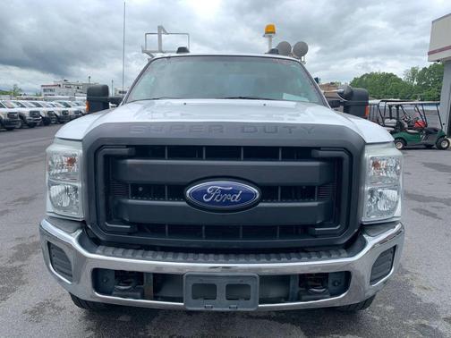 Oxford White 2016 Ford F-350 XL