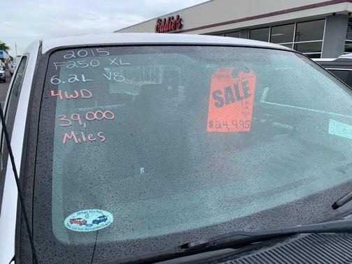 Oxford White 2015 Ford F-250 XL