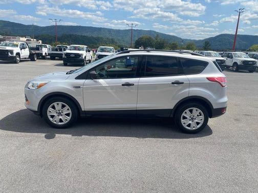 2016 Ford Escape S