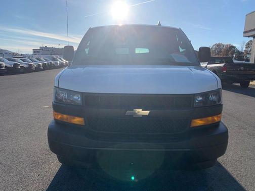 2021 Chevrolet Express 2500 RWD 2500 Regular Wheelbase WT