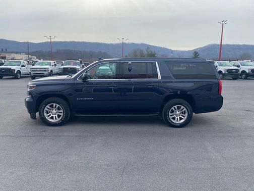 2017 Chevrolet Suburban LS