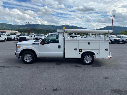 2016 Ford F-350 XL