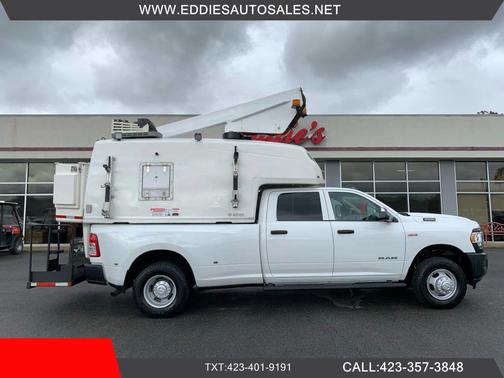 2019 RAM 3500 Tradesman Crew Cab 4x4 8' Box
