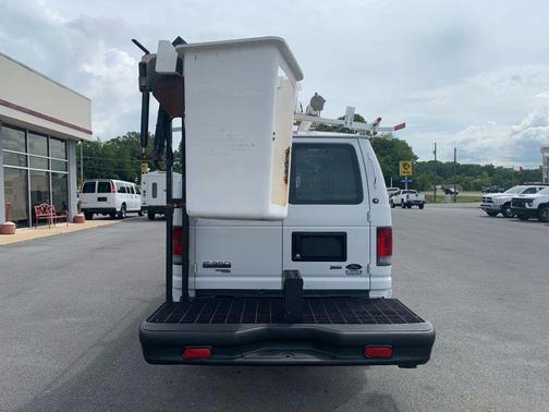 2012 Ford E350 Super Duty Recreational