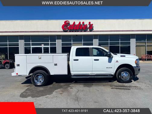 2024 RAM 3500 Big Horn Crew Cab 4x4 8' Box