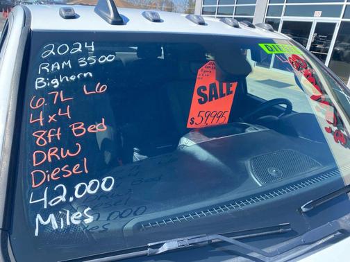2024 RAM 3500 Big Horn Crew Cab 4x4 8' Box