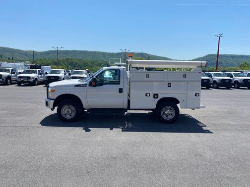 Oxford White 2015 Ford F-350 XL