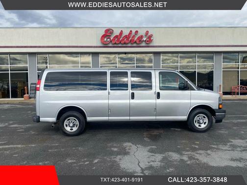 2017 Chevrolet Express 3500 LT