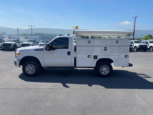 Oxford White 2016 Ford F-350 XL