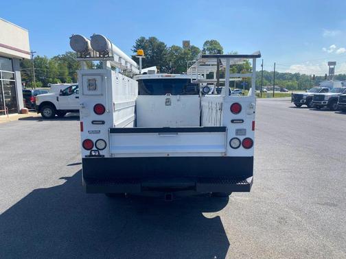 Oxford White 2016 Ford F-350 XL