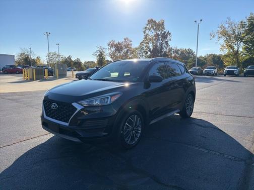 2021 Hyundai TUCSON SEL