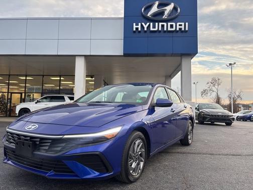 2024 Hyundai ELANTRA HEV Blue