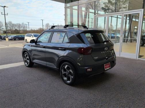 2024 Hyundai VENUE Limited