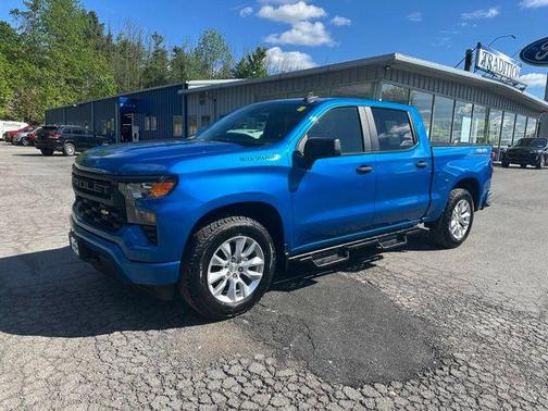 Glacier Blue Metallic 2022 Chevrolet Silverado 1500 Custom
